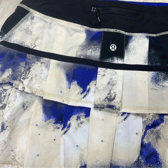 Lululemon Pace Setter Pleated Skirt Milky Way Galaxy Blue Marble RARE🦄 / 8T - Picture 10 of 16